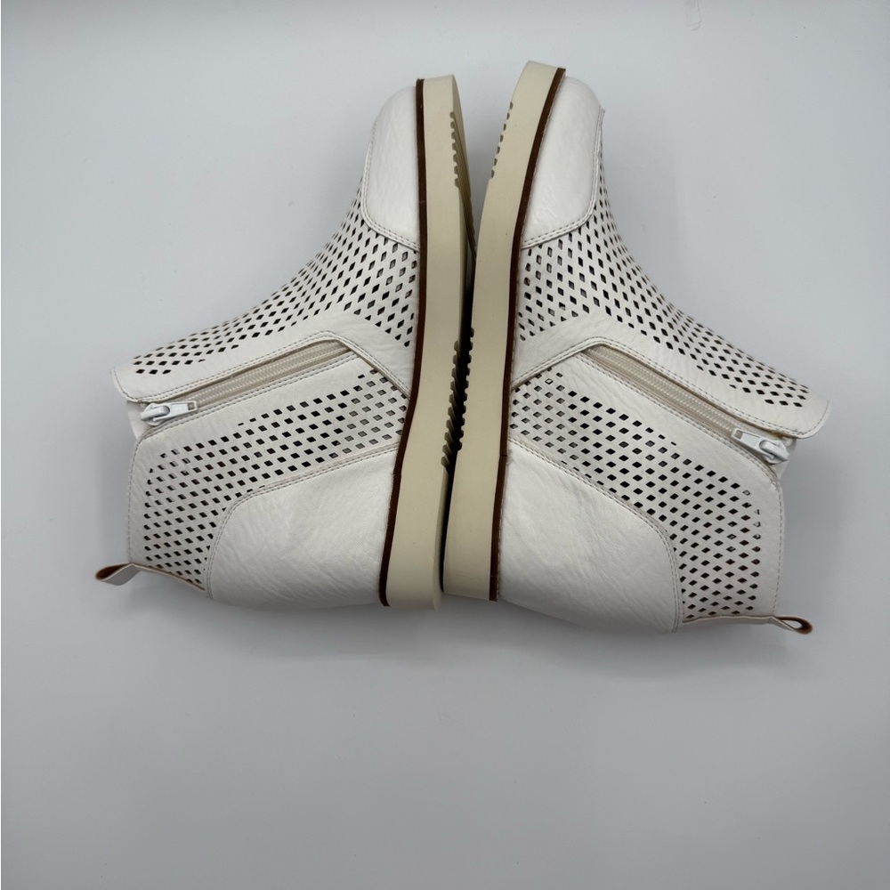 Mi.iM White Perforated Wedge Sneaker Booties – Hidden Heel Zip-Up Casual Chic - Picture 16 of 17